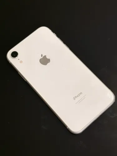iPhone XR 64gb em perfeito estado!