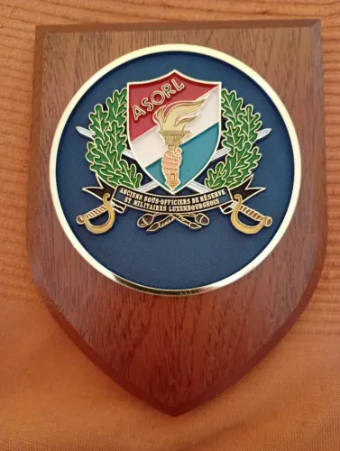 Brasão da parede da Associação dos Sargentos da Reserva do Granducado do Luxemburgo.
