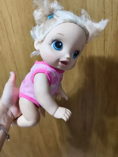 Baby Alive hora do passeio