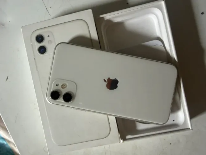 IPHONE 11 / 128 gb TODO ORIGINAL ÚNICO DONO