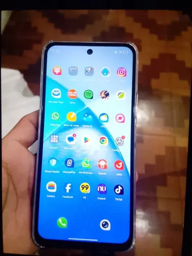 Vendo ou troco ifinix Smart 10 por iPhone 11,12,13