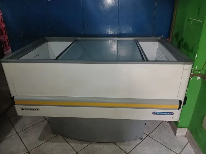 Ilha para congelados 