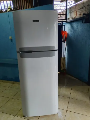 Geladeira Continental frost free 475L, semi nova