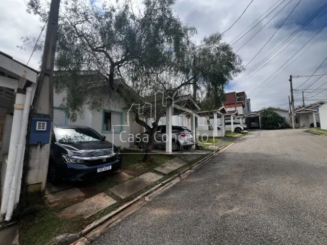Casa de Condomínio Para Vender com 3 quartos 1 suíte - Bairro Central Parque em Sorocaba