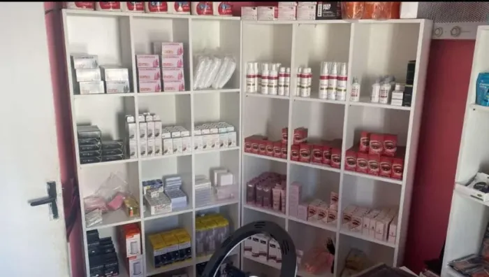 COLMEIA EXPOSITORA EM MDF 