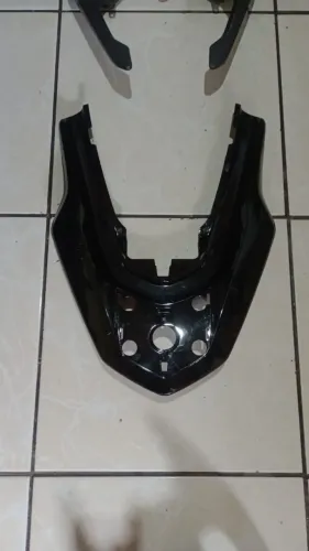 CARENAGEM RABETA ALÇA PCX 2023 ORIGINAL