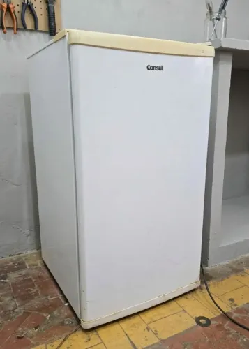 Frigobar 120L Consul 220V FUNCIONANDO