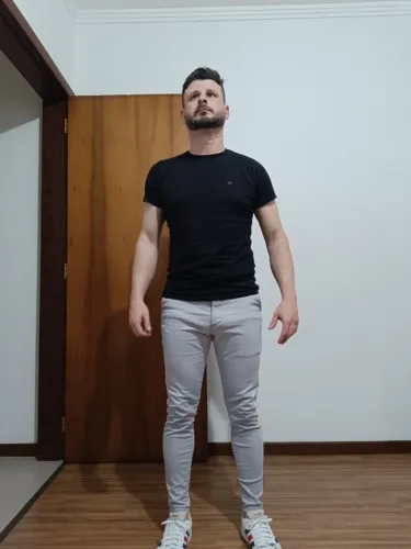 Calça Marca Codi.com Skinny na cor cinza tam. 40