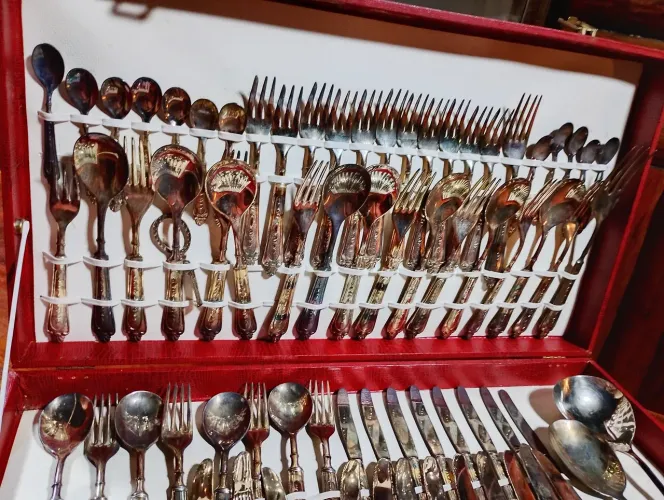 Kit talheres antigo  78 unidades 