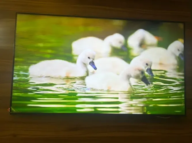 Smart TV 55? 4K UHD LED Samsung 55DU7700 - Wi-Fi Bluetooth Alexa 3 HDMI