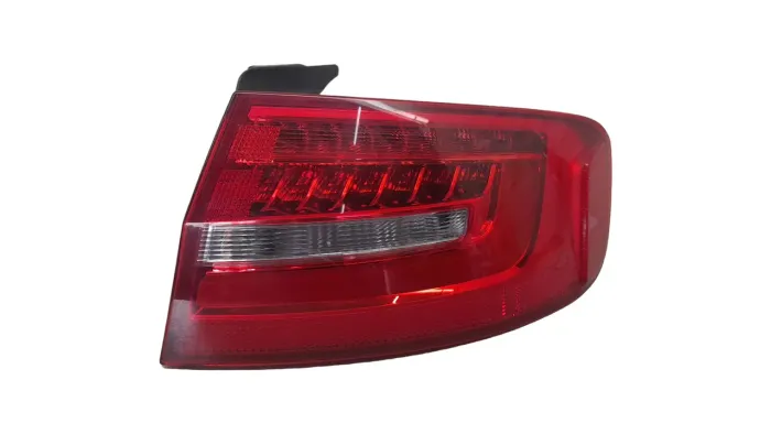 Lanterna Direita Audi A4 Tfsi 1.8 Gasolina Automatico 2016 Direito Vermelho