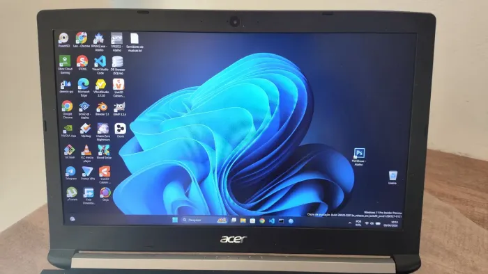 TROCO NOTEBOOK EM PC OU NOTEBOOK MAS POTENTE