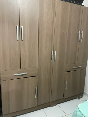 Guarda Roupa Em bom estado
