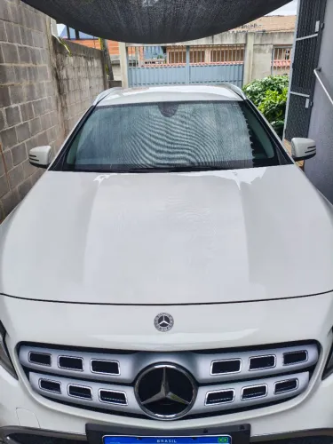 Mercedes-Benz GLA 200 Adv. 1.6/1.6 TB 16V Flex Aut. 2018