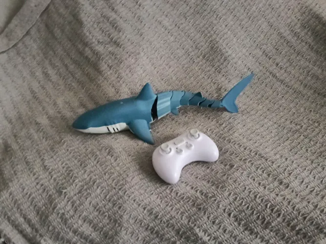 Tubarão controle remoto