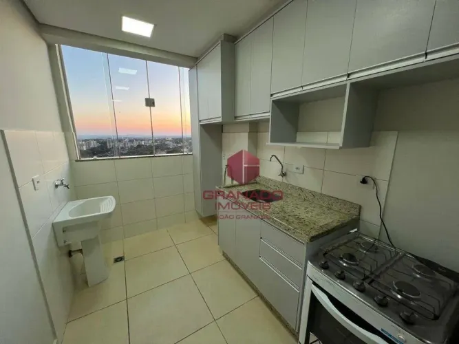 Apartamento com 1 dormitório à venda, 27 m² por R$ 250.000,00 - Zona 07 - Maringá/PR