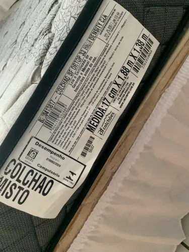 Vendo cama box, colchão D 33 semi novo e mais cabeceira preta