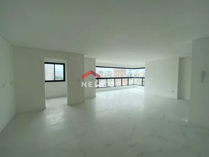 Apartamento em Rua Rudy Arnoldo Hintz - Balneario Pereque - Porto Belo/SC