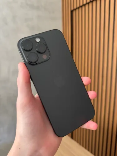 iPhone 16 Pro Max - 256gb Preto