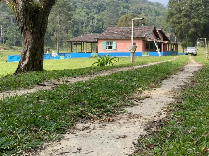 Lindo Sítio à Venda em Juquitiba - Direto com Proprietário