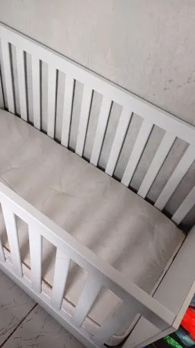 Berço Branco Seminovo - c/Colchão