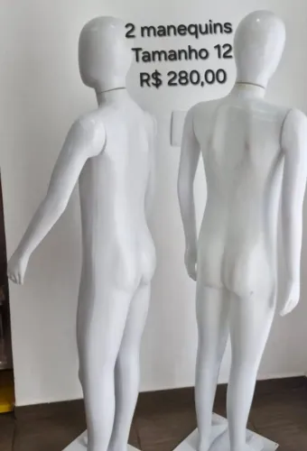 2 Manequins juvenis masculino e feminino 12 anos, acompanha base