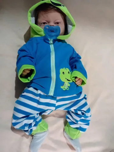 Vendo bebê de silicone sólido 