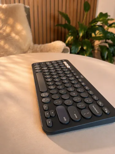 Teclado Bluetooth Logitech K380s Pebble Keys 2 - Seminovo Impecavel