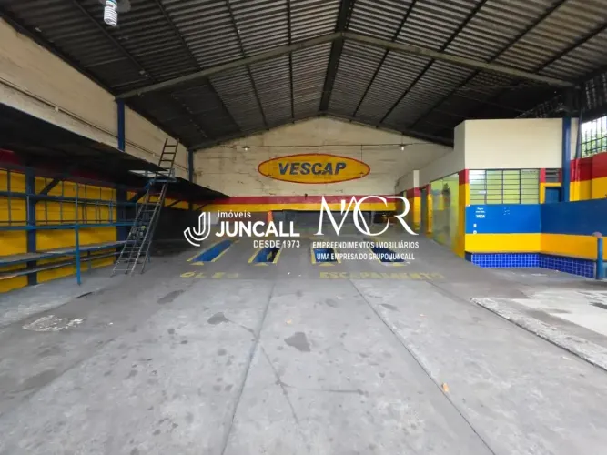 Galpão de 280m² a Venda no bairro Floresta!