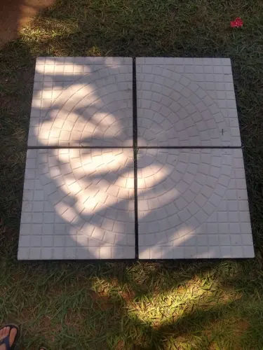 Piso 49x49cm na promoção.