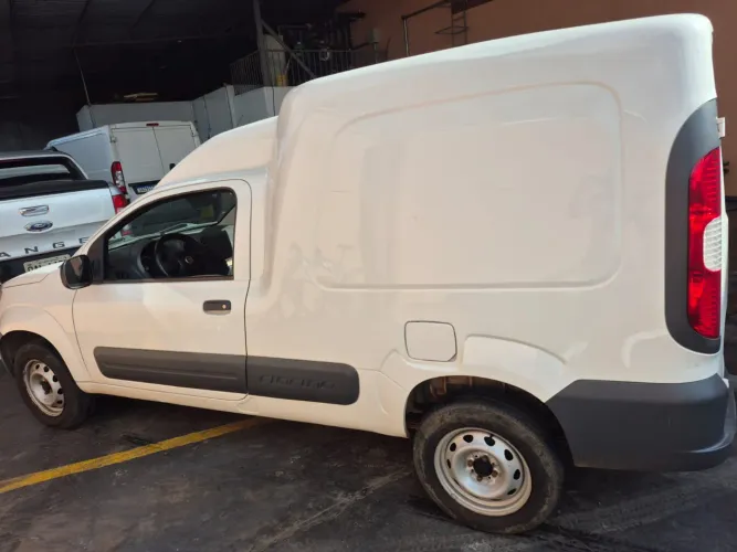 Fiat Fiorino Furgão Work. Hard 1.4 Flex 8V 2P 2020