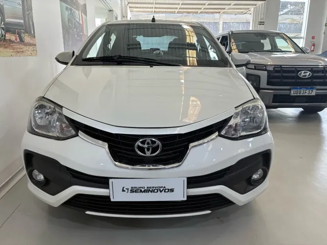 Toyota Etios Platinum 1.5 Flex 16V 4P Aut. 2018