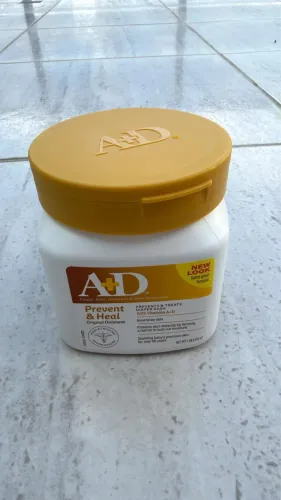 Pomada A+d assadura nova lacrada
