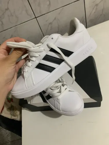 Tênis Adidas feminino original