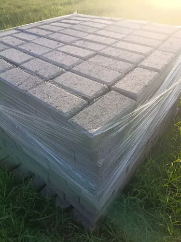 BLOCOS  E PAVERS 