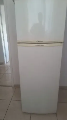 Geladeira Eletrolux