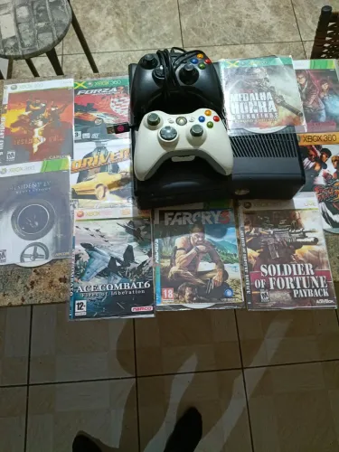 Xbox 360 Super SLIM com 28 jogos mídia física