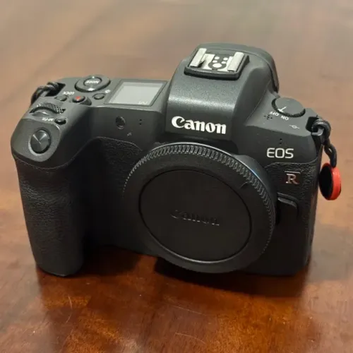 Canon EOS R (NÃO É RP) | 14.000 cliques | Full Frame 30,3 MP