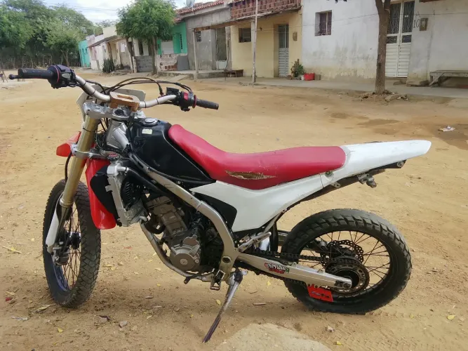  CRF 250L 2013 CARBURADA - R$ 15.000 