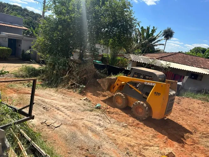 Servicos de bob cat em geral