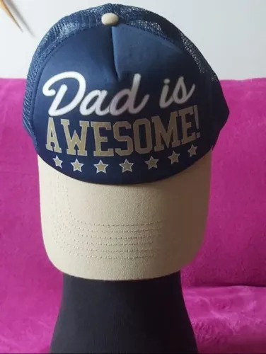 Novo - bone importado Dad is awesome
