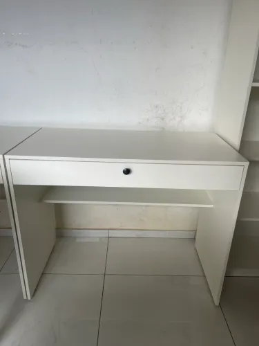 Escrivaninhas