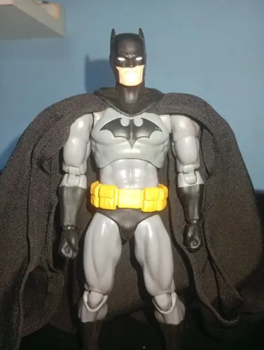 Batman Hush Preto Escala 1/12 - CT Toys