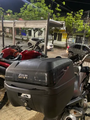 BAÚ Givi 33 L