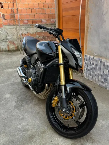CB 600 Hornet !