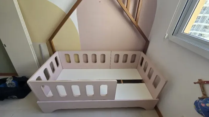 Cama infantil Montessori c/ Casinha