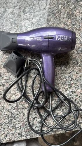 Secador de cabelo 220w