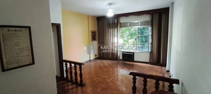 Apartamento à Venda, Rua Visconde de Figueiredo, Tijuca. 2 Quartos, Vaga e 88M². Código 24