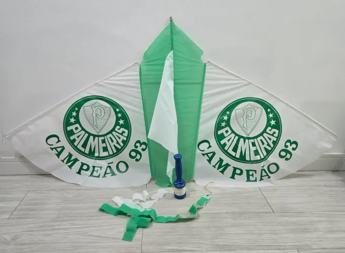 Kit Pipa Gigante de Plástico Palmeiras Campeão 93 com Carretel e Rabiola Completo