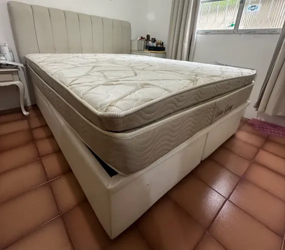 Cama box baú queen + colchão Ouro Spring Ortobom